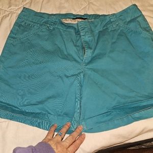Lee midrise shorts